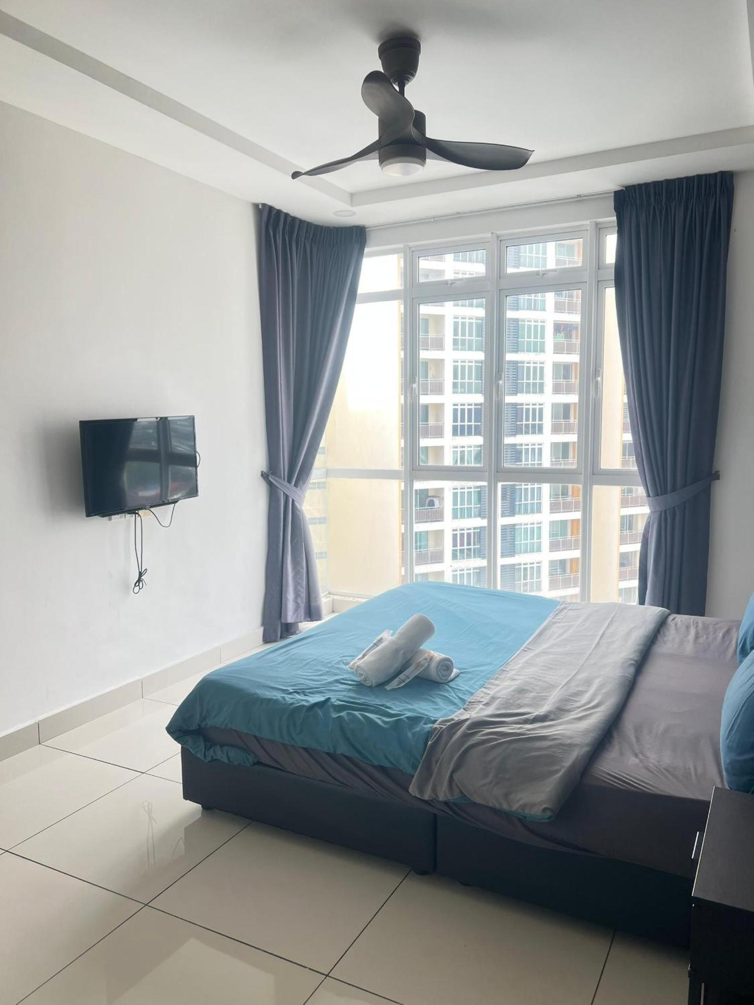 Residences At Daya By Sr Home Johor Bahru Luaran gambar