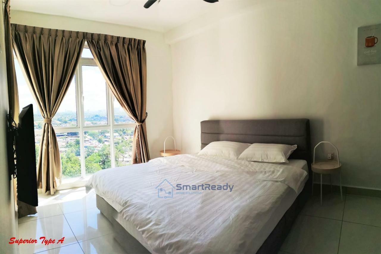 Residences At Daya By Sr Home Johor Bahru Luaran gambar