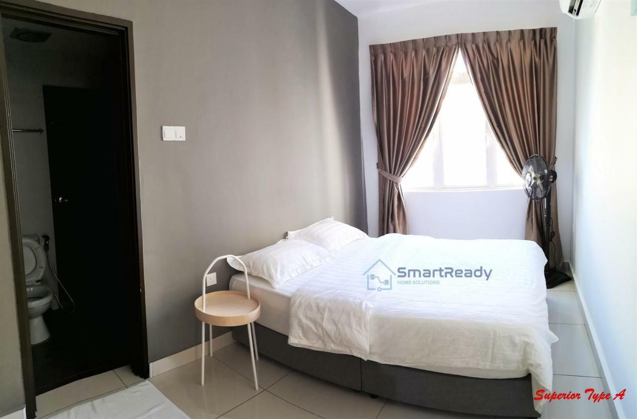Residences At Daya By Sr Home Johor Bahru Luaran gambar