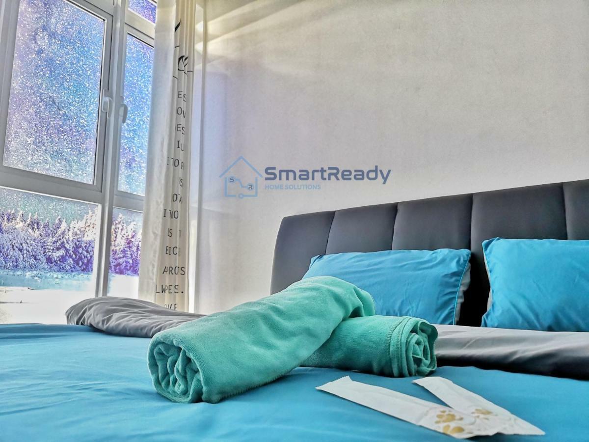 Residences At Daya By Sr Home Johor Bahru Luaran gambar