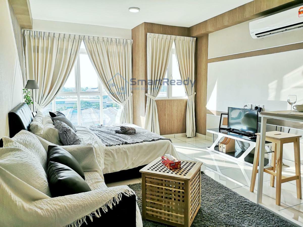 Residences At Daya By Sr Home Johor Bahru Luaran gambar