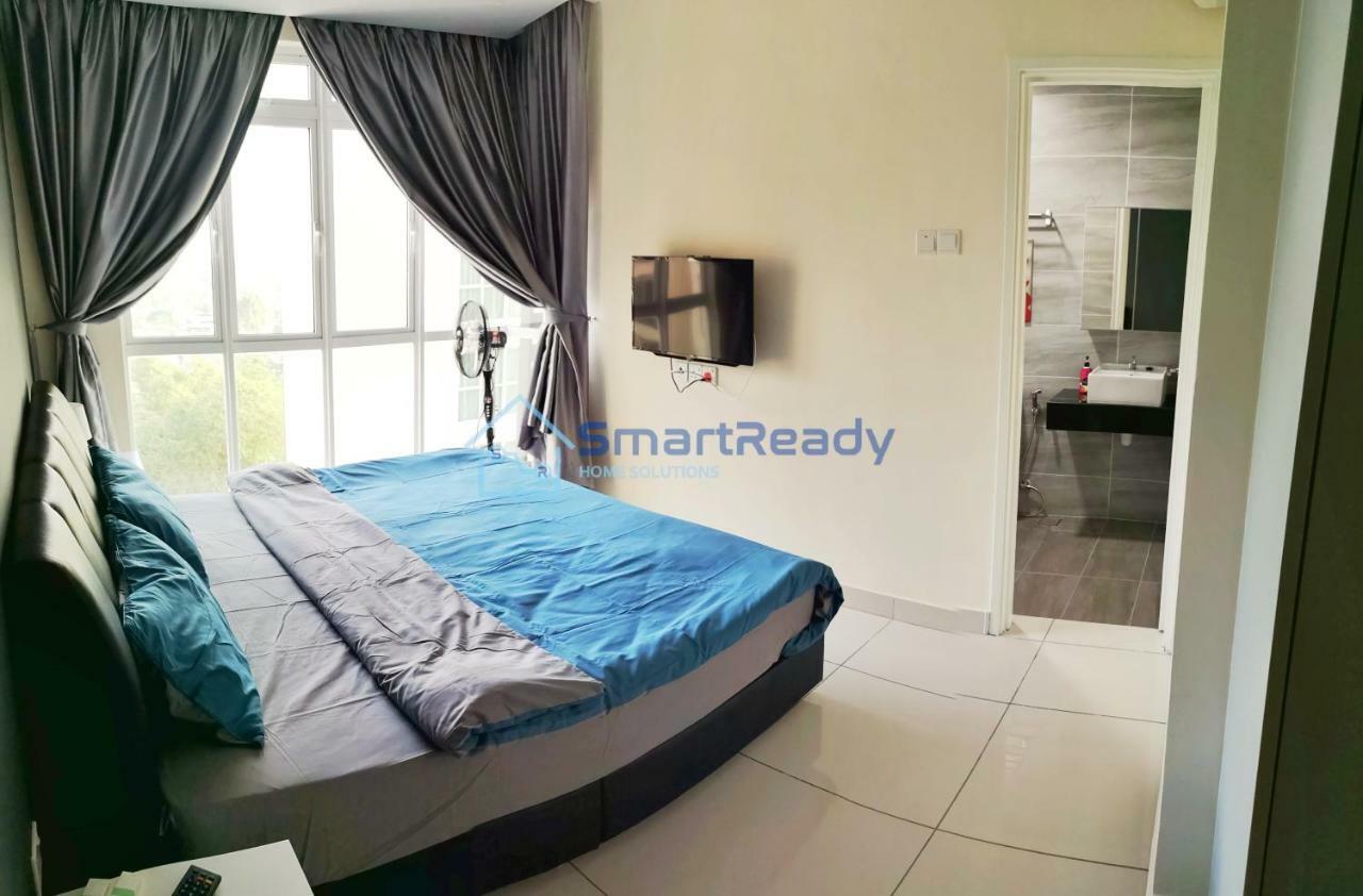 Residences At Daya By Sr Home Johor Bahru Luaran gambar